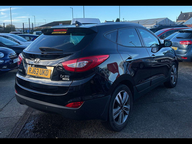 Hyundai IX35 1.7 CRDi Premium SUV 5dr Diesel Manual Euro 5 (s/s) (115 ps) 5dr Manual 2025