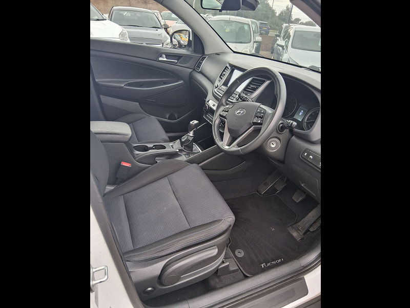 Hyundai Tucson 1.6 GDi Blue Drive SE Nav SUV 5dr Petrol Manual Euro 6 (s/s) (132 ps) 5dr Manual 2025