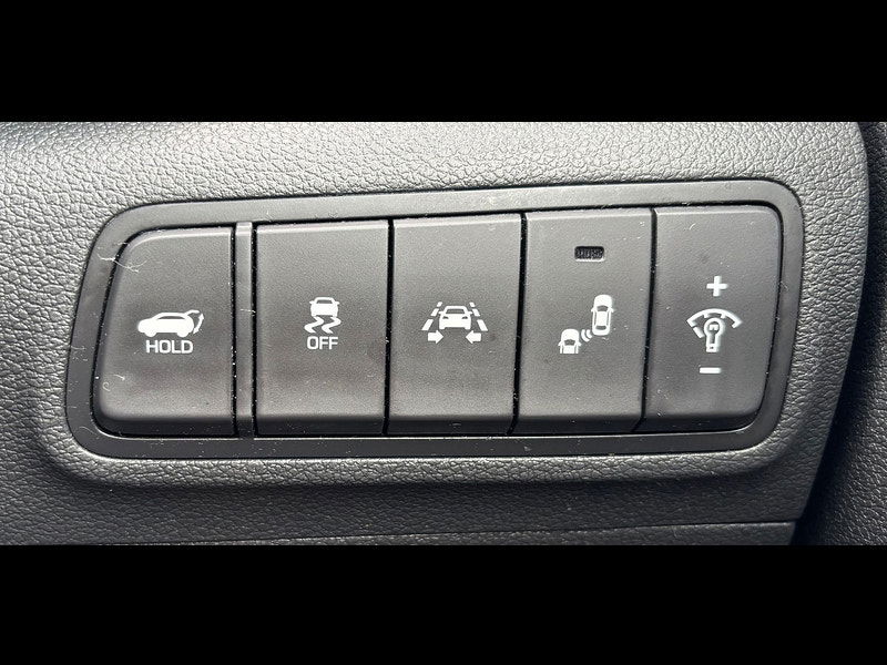 Hyundai Tucson 2.0 CRDi Premium SE SUV 5dr Diesel Manual 4WD Euro 6 (136 ps) 5dr Manual 2025