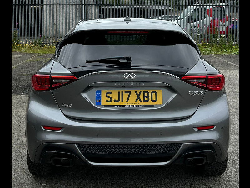 Infiniti Q30 2.0L SPORT Hatchback 5dr Petrol Semi Automatic Euro 6 (208 bhp) 5dr Semi Automatic 2024