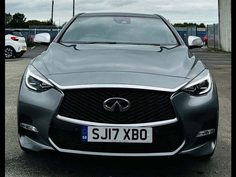 Infiniti Q30 2.0L SPORT Hatchback 5dr Petrol Semi Automatic Euro 6 (208 bhp) 5dr Semi Automatic 2024