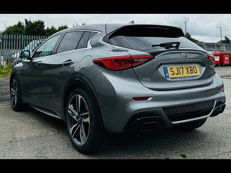 Infiniti Q30 2.0L SPORT Hatchback 5dr Petrol Semi Automatic Euro 6 (208 bhp) 5dr Semi Automatic 2024