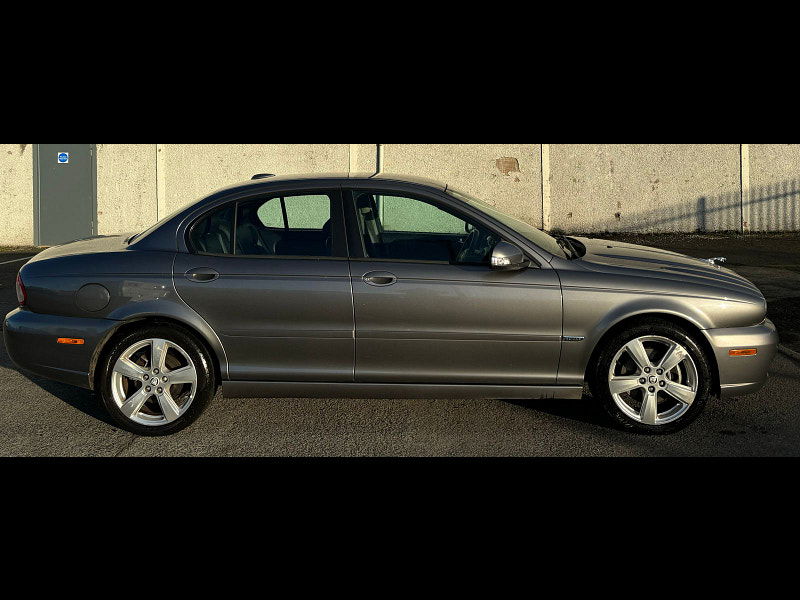 Jaguar X-TYPE 2.2L S Saloon 4dr Diesel Manual Euro 4 (152 bhp) 4dr Manual 2025