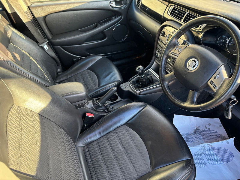 Jaguar X-TYPE 2.2L S Saloon 4dr Diesel Manual Euro 4 (152 bhp) 4dr Manual 2025