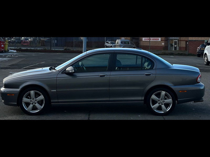 Jaguar X-TYPE 2.2L S Saloon 4dr Diesel Manual Euro 4 (152 bhp) 4dr Manual 2025