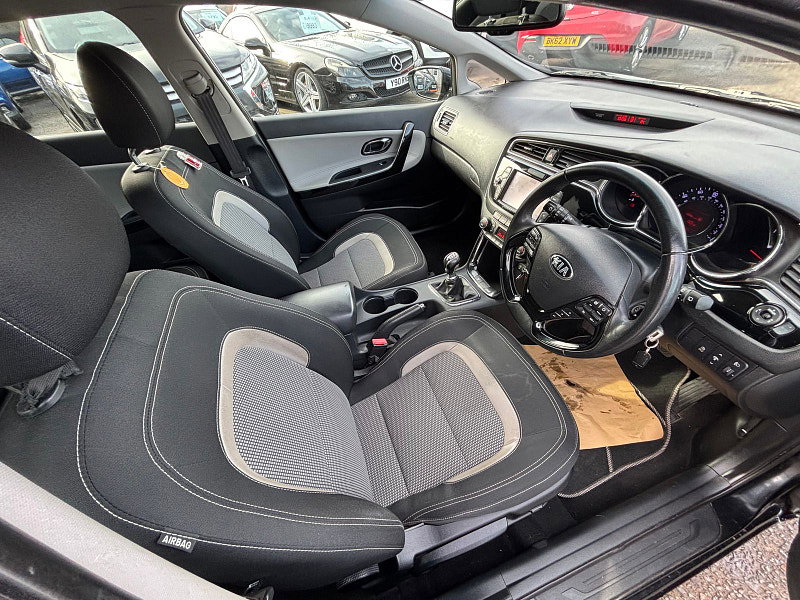 Kia Ceed 1.6 CRDi 3 Hatchback 5dr Diesel Manual Euro 6 (s/s) (134 bhp) 5dr Manual 2026