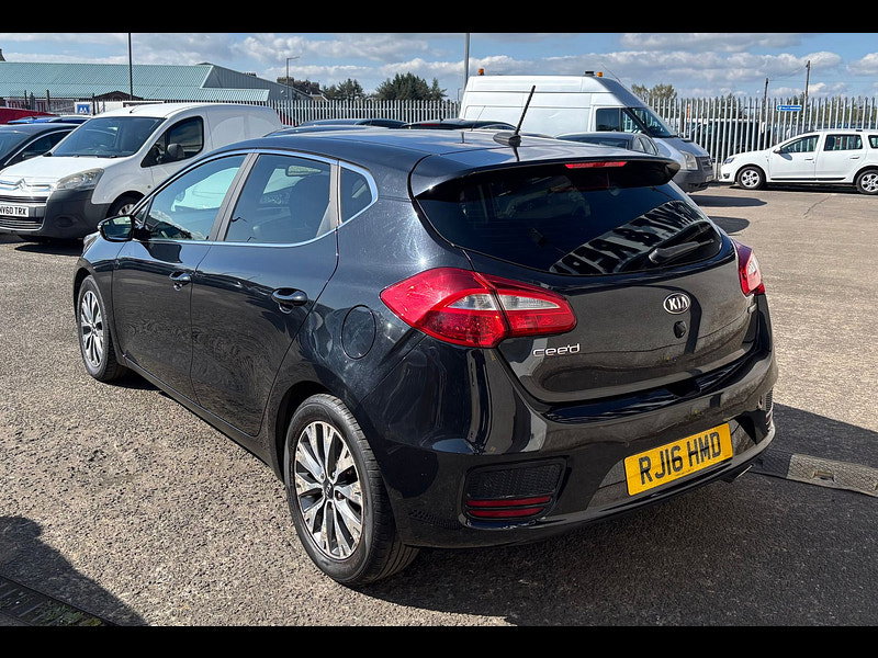 Kia Ceed 1.6 CRDi 3 Hatchback 5dr Diesel Manual Euro 6 (s/s) (134 bhp) 5dr Manual 2026