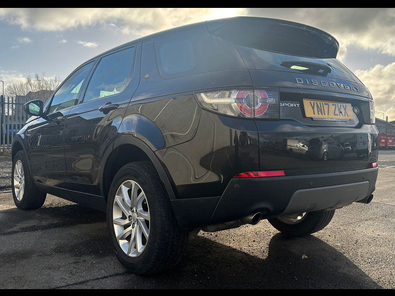 Land Rover Discovery Sport 2.0L TD4 SE SUV 5dr Diesel Manual Euro 6 (178 bhp) 5dr Manual 2025