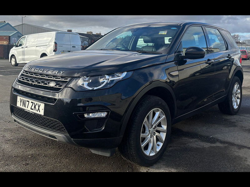 Land Rover Discovery Sport 2.0L TD4 SE SUV 5dr Diesel Manual Euro 6 (178 bhp) 5dr Manual 2025