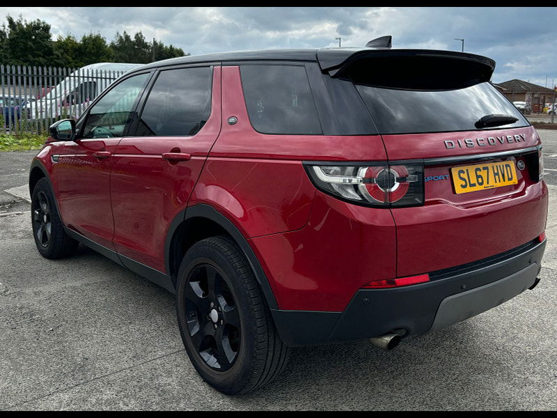 Land Rover Discovery Sport 2.0L TD4 SE TECH SUV 5dr Diesel Manual Euro 6 (150 bhp) 5dr Manual 2025