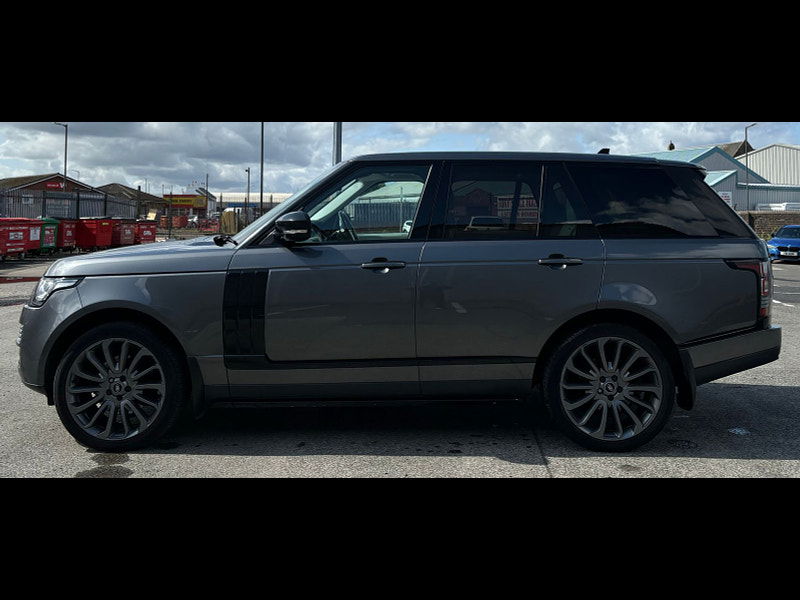 Land Rover Range Rover 3.0L TDV6 VOGUE SE SUV 5dr Diesel Automatic Euro 6 (255 bhp) 5dr Automatic 2024