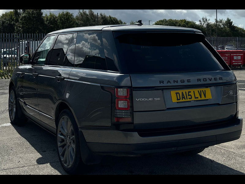 Land Rover Range Rover 3.0L TDV6 VOGUE SE SUV 5dr Diesel Automatic Euro 6 (255 bhp) 5dr Automatic 2024