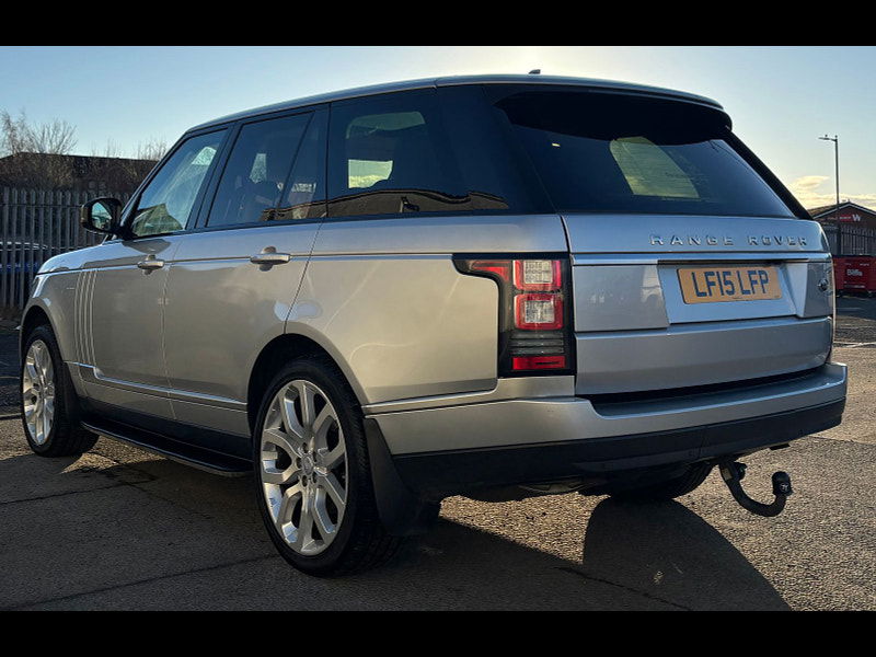 Land Rover Range Rover 3.0L TDV6 VOGUE SUV 5dr Diesel Automatic Euro 6 (255 bhp) 5dr Automatic 2025