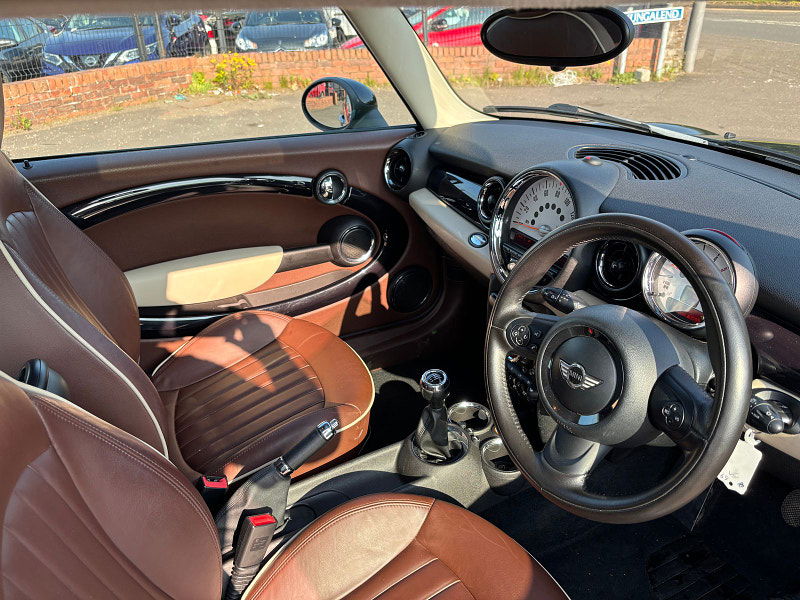 MINI Clubman 1.6L COOPER D CLUBMAN Estate 5dr Diesel Manual Euro 5 (112 bhp) 5dr Manual 2025