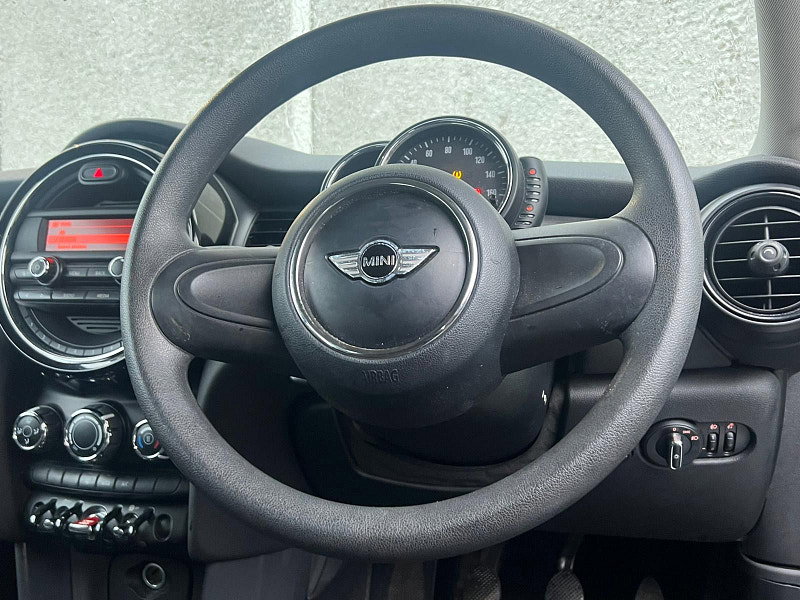 MINI Hatch 1.5L COOPER Hatchback 3dr Petrol Manual Euro 5 (134 bhp) 3dr Manual 2026