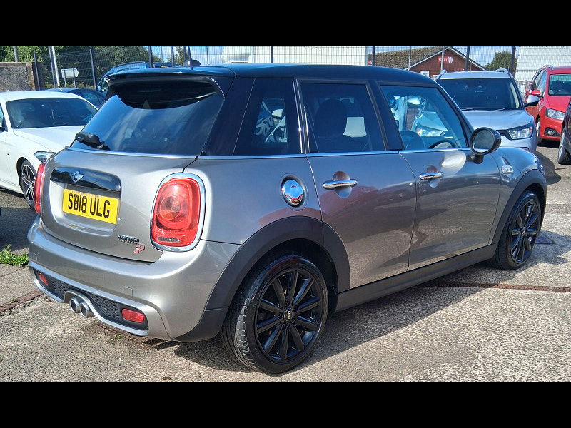 MINI Hatch 2.0 Cooper SD Hatchback 5dr Diesel Auto Euro 6 (s/s) (170 ps) 5dr Automatic 2025
