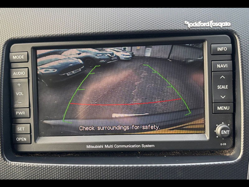 Mitsubishi Outlander 2.2 DI-D GX4 SUV 5dr Diesel Manual 4WD Euro 5 (174 ps) 5dr Manual 2025