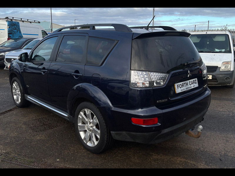 Mitsubishi Outlander 2.2 DI-D GX4 SUV 5dr Diesel Manual 4WD Euro 5 (174 ps) 5dr Manual 2025