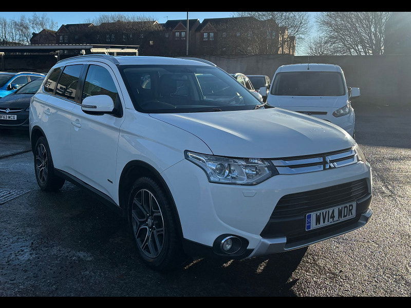 Mitsubishi Outlander 2.3L GX 4 DI-D SUV 5dr Diesel Manual Euro 5 (147 bhp) 5dr Manual 2026