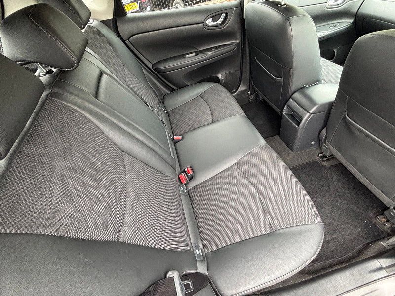 Nissan Pulsar 1.2 DIG-T N-Connecta Hatchback 5dr Petrol XTRON Euro 6 (s/s) (115 ps) 5dr Automatic 2026