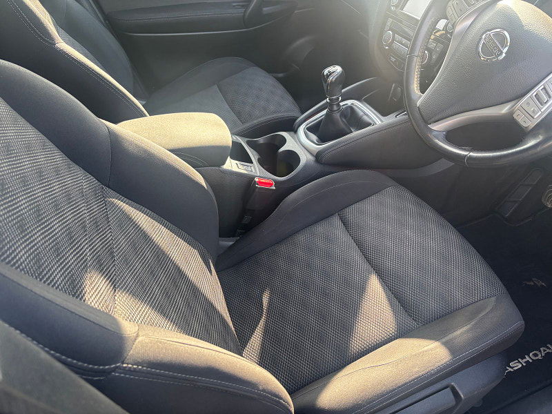 Nissan Qashqai 1.2L N-CONNECTA DIG-T SUV 5dr Petrol Manual Euro 6 (113 bhp) 5dr Manual 2025