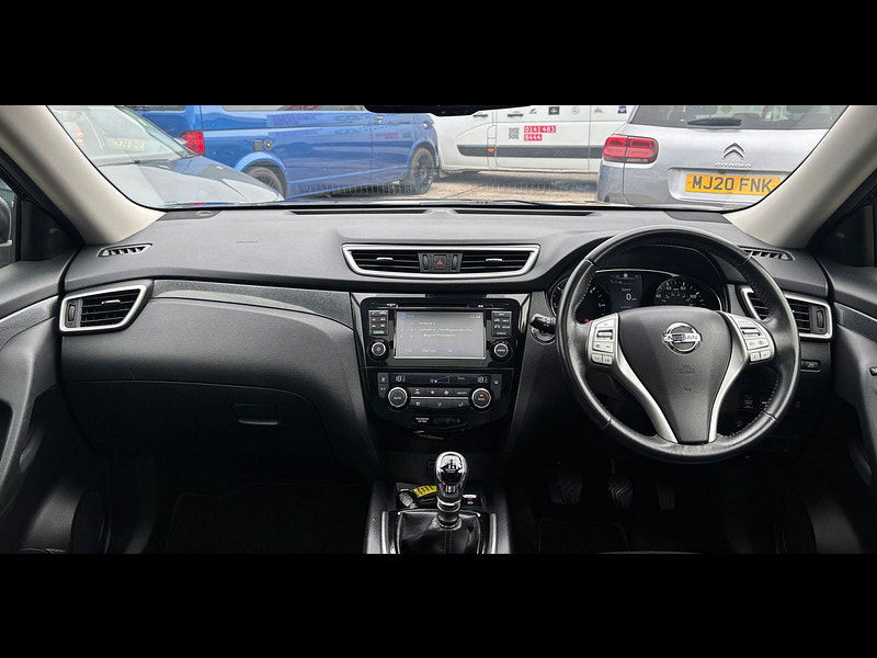 Nissan X-Trail 1.6 dCi Tekna SUV 5dr Diesel Manual 4WD Euro 5 (s/s) (130 ps) 5dr Manual 2025