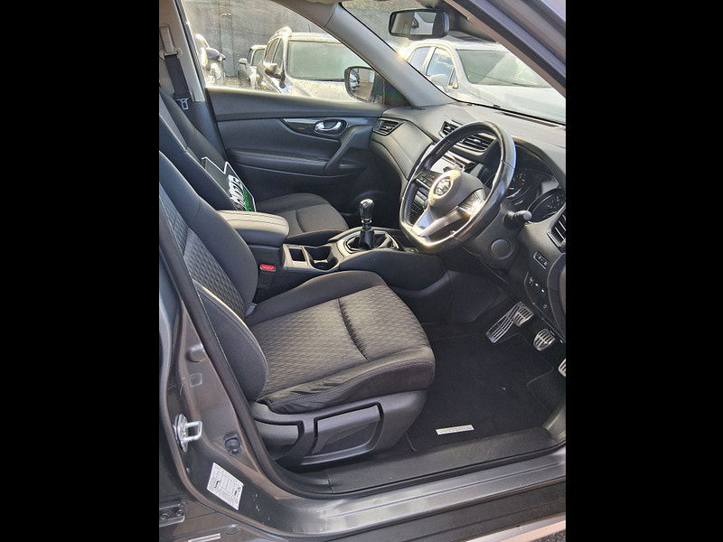 Nissan X-Trail 1.6 DIG-T N-Connecta SUV 5dr Petrol Manual Euro 6 (s/s) (163 ps) 5dr Manual 2025
