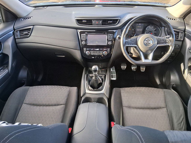 Nissan X-Trail 1.6 DIG-T N-Connecta SUV 5dr Petrol Manual Euro 6 (s/s) (163 ps) 5dr Manual 2025
