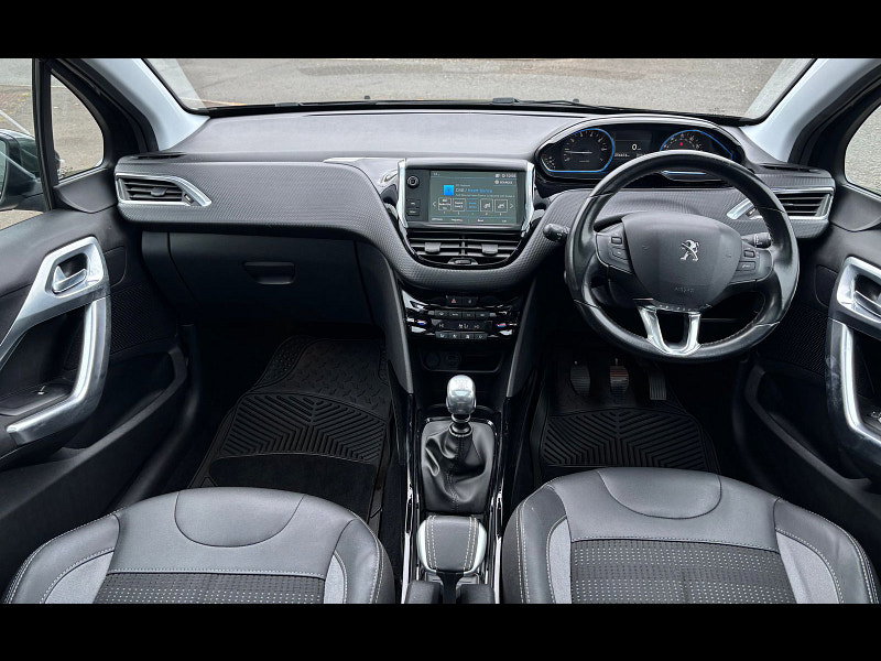 Peugeot 2008 1.2 PureTech Allure Premium SUV 5dr Petrol Manual Euro 6 (s/s) (110 ps) 5dr Manual 2026