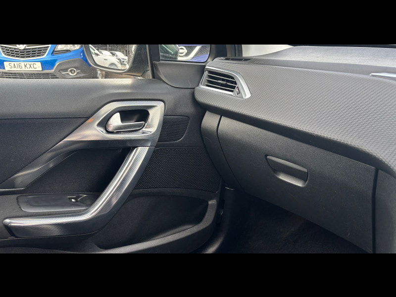 Peugeot 2008 1.6 BlueHDi Allure SUV 5dr Diesel Manual Euro 6 (s/s) (100 ps) 5dr Manual 2025