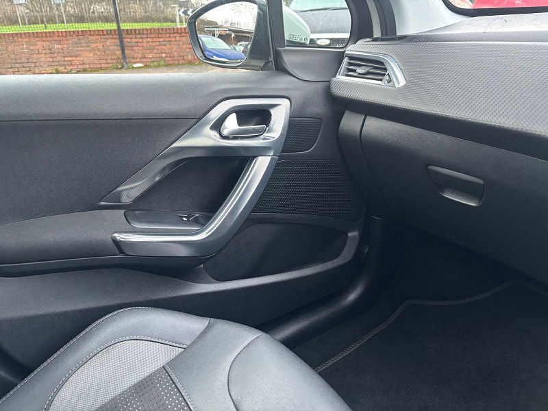 Peugeot 2008 1.6 BlueHDi Allure SUV 5dr Diesel Manual Euro 6 (s/s) (100 ps) 5dr Manual 2026