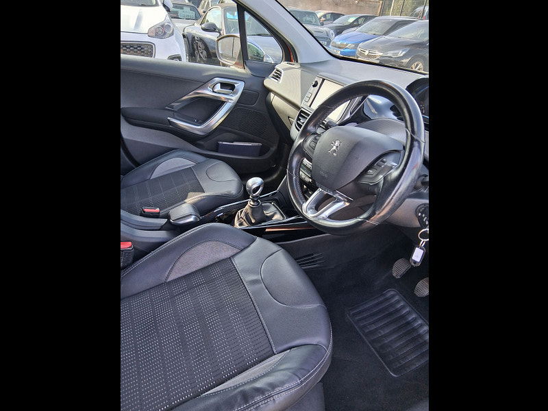 Peugeot 2008 1.6 BlueHDi Allure SUV 5dr Diesel Manual Euro 6 (s/s) (120 ps) 5dr Manual 2025