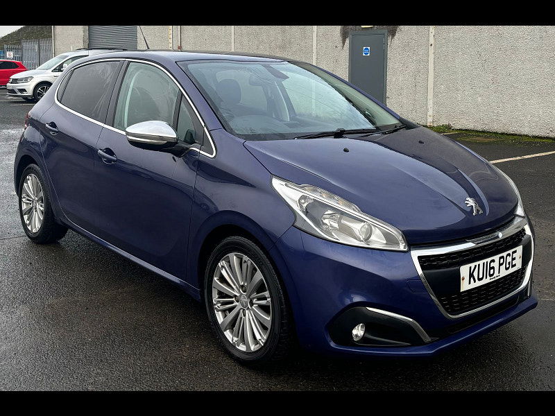 Peugeot 208 1.2L ALLURE Hatchback 5dr Petrol Manual Euro 6 (82 bhp) 5dr Manual 2025