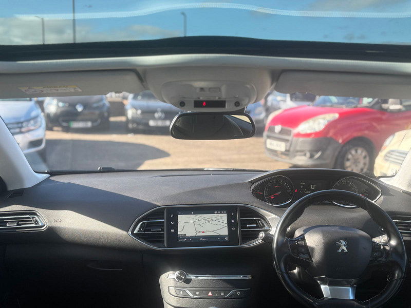 Peugeot 308 1.2 PureTech Allure Hatchback 5dr Petrol Manual Euro 6 (s/s) (130 ps) 5dr Manual 2026