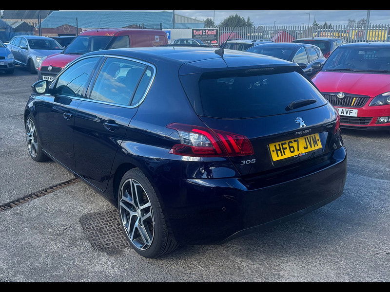 Peugeot 308 1.2 PureTech Allure Hatchback 5dr Petrol Manual Euro 6 (s/s) (130 ps) 5dr Manual 2026