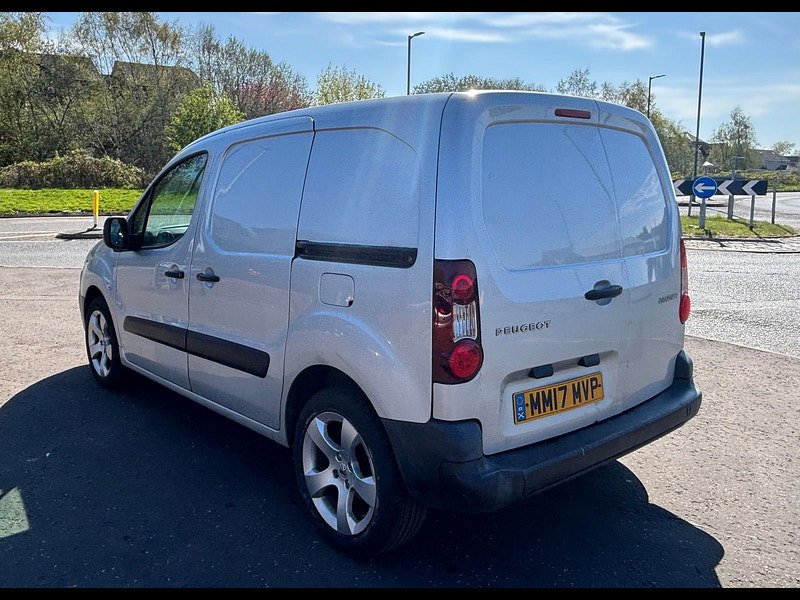 Peugeot Partner 1.6 BlueHDi 855 SE Panel Van 5dr Diesel Manual L1 Stop & Start (110 g/km, 97.64 bhp) 5dr Manual 2026