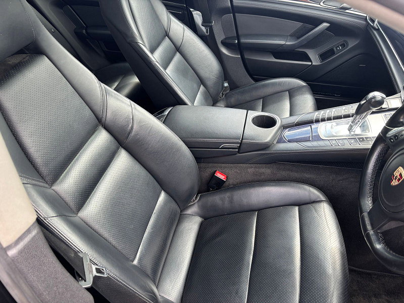 Porsche Panamera 3.0D V6 Hatchback 5dr Diesel TiptronicS Euro 5 (250 ps) 5dr Automatic 2026