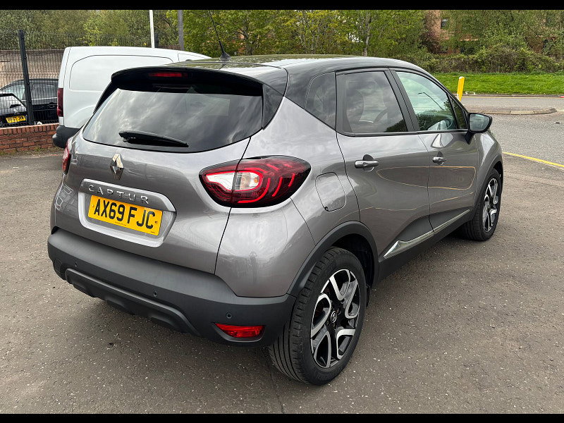 Renault Captur 0.9 TCe ENERGY Iconic SUV 5dr Petrol Manual Euro 6 (s/s) (90 ps) 5dr Manual 2026
