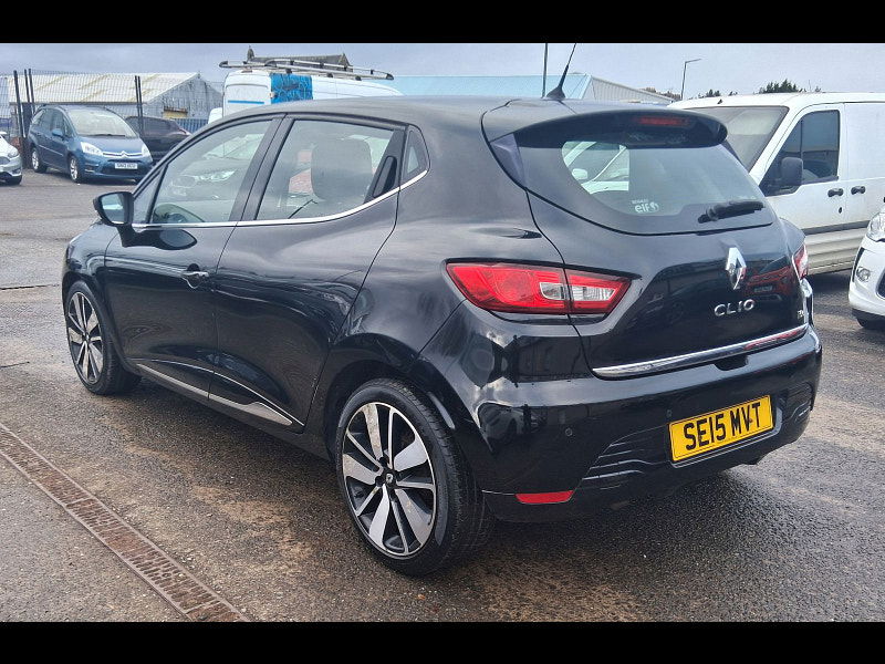 Renault Clio 0.9 TCe Dynamique S MediaNav Hatchback 5dr Petrol Manual Euro 5 (s/s) (90 ps) 5dr Manual 2025