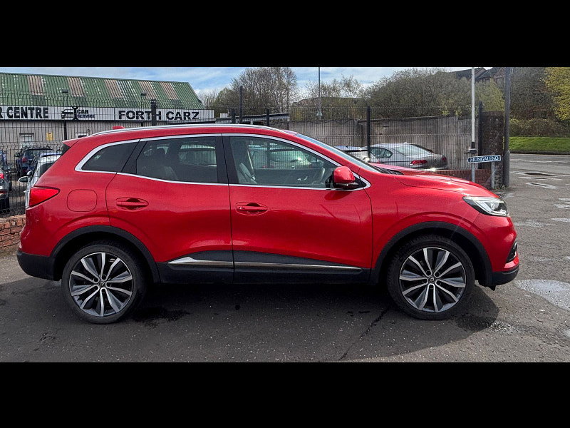 Renault Kadjar 1.3 TCe Iconic SUV 5dr Petrol Manual Euro 6 (s/s) (140 ps) 5dr Manual 2026