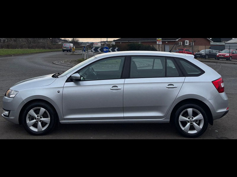 Skoda Rapid 1.6L SPACEBACK SE TDI CR DSG Hatchback 5dr Diesel Semi Automatic Euro 5 (89 bhp) 5dr Semi Automatic 2025