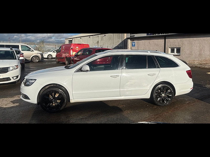 Skoda Superb 2.0 TDI Black Edition Estate 5dr Diesel Manual Euro 5 (s/s) (140 ps) 5dr Manual 2025