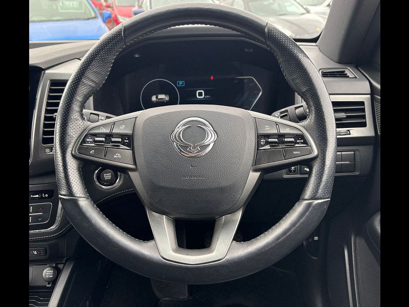 Ssangyong Musso 2.2D Saracen Pickup Double Cab 4dr Diesel Auto 4WD Euro 6 (181 ps) 4dr Automatic 2025