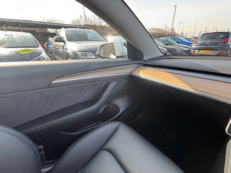 Tesla Model 3 (Dual Motor) Long Range Saloon 4dr Electric Auto 4WDE (346 ps) 4dr Automatic 2026