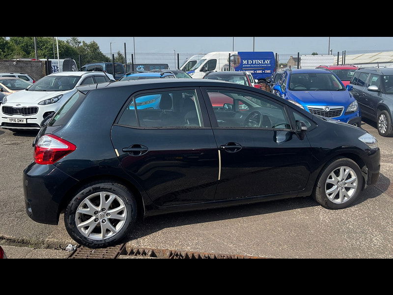 Toyota Auris 1.6 V-Matic Colour Collection Hatchback 5dr Petrol Manual Euro 5 (132 ps) 5dr Manual 2025