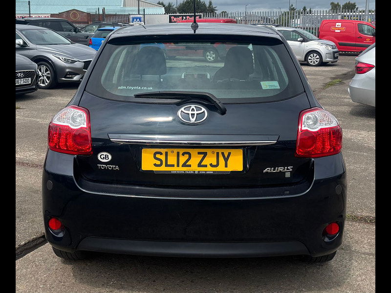 Toyota Auris 1.6 V-Matic Colour Collection Hatchback 5dr Petrol Manual Euro 5 (132 ps) 5dr Manual 2025
