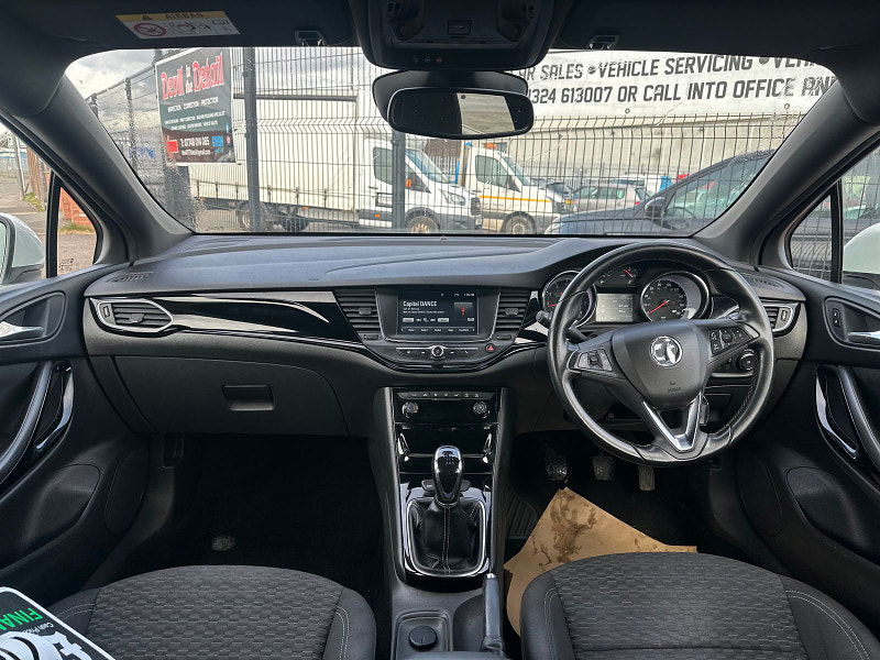 Vauxhall Astra 1.4L SRI VX-LINE Hatchback 5dr Petrol Manual Euro 6 (148 bhp) 5dr Manual 2025