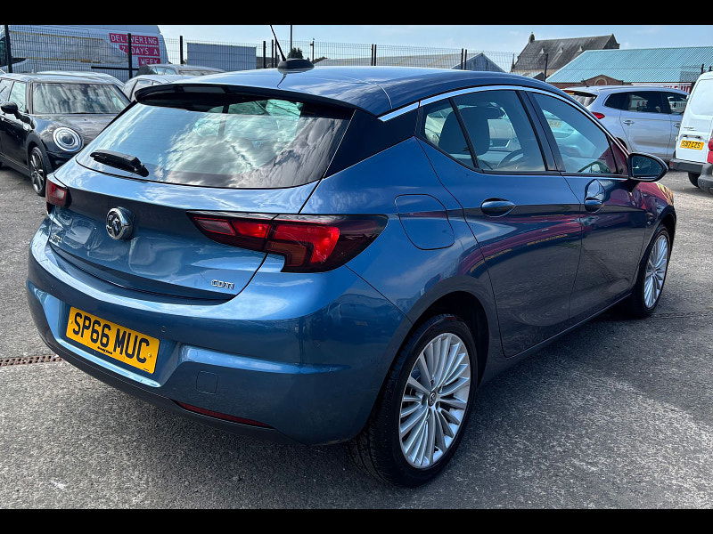 Vauxhall Astra 1.6L ELITE CDTI S/S Hatchback 5dr Diesel Manual Euro 6 (134 bhp) 5dr Manual 2025