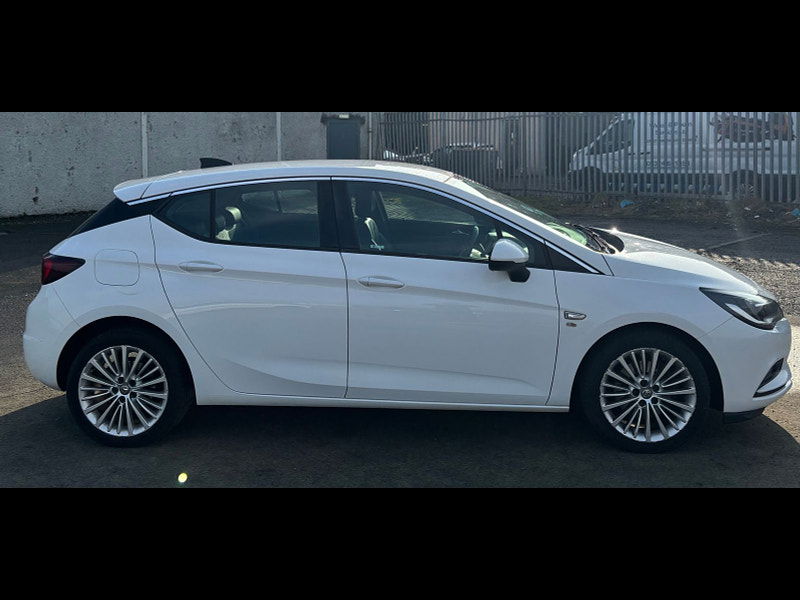 Vauxhall Astra 1.6L ELITE NAV CDTI Hatchback 5dr Diesel Manual Euro 6 (108 bhp) 5dr Manual 2025