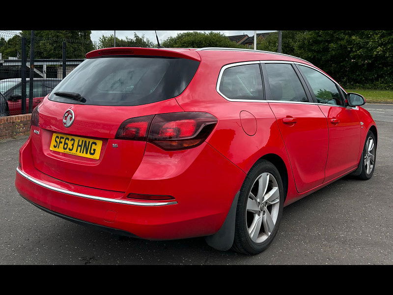 Vauxhall Astra 1.6L SRI Estate 5dr Petrol Manual Euro 5 (113 bhp) 5dr Manual 2025